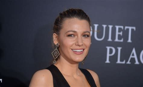 blake lively has suddenly deleted her entire instagram account marie claire uk