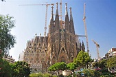 Sagrada Familia Antoni Gaudí Basilica 2026 Completion | Architectural ...