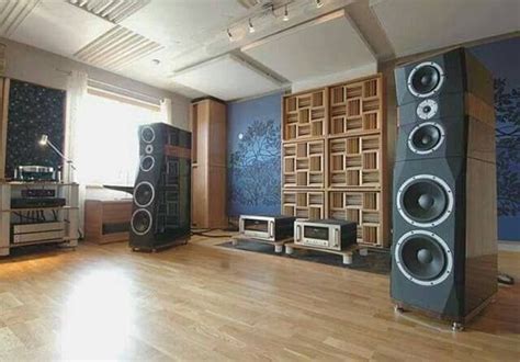 Pin By Scott Petersen On Hi Fi And Hi End Audiophile Listening Room