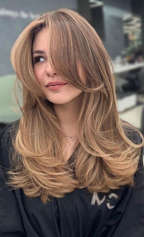 50 Chic And Versatile Medium Layered Haircut Ideas Bronde Hair With