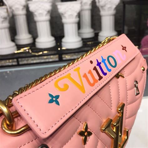 Louis Vuitton New Wave Love Lock Chain Mm Bag Springsummer 2019