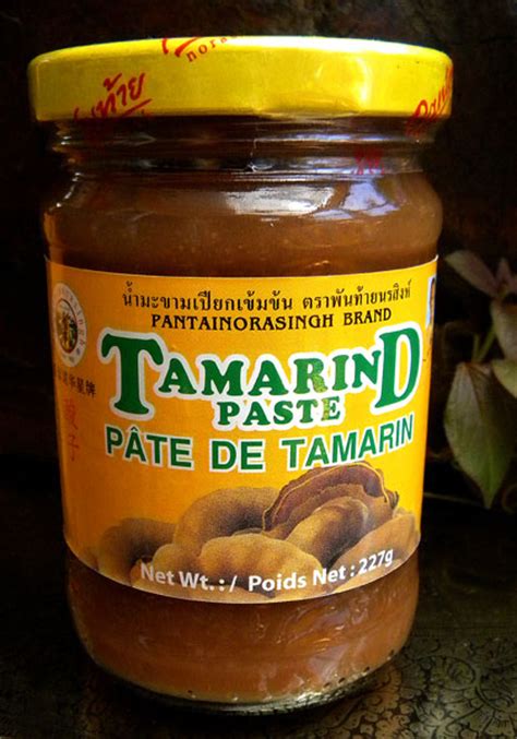 Paste (countable and uncountable, plural pastes). Thai Masaaman yellow coconut curry recipe | Albatz Blog