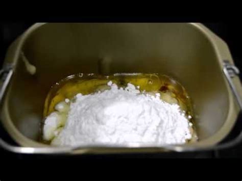 Membuat adonan roti menggunakan bread maker metode water roux assalamualaikum temen, di sini aku mau. Resepi Kek Pisang Sweet Dari Pensonic Bread Maker - YouTube
