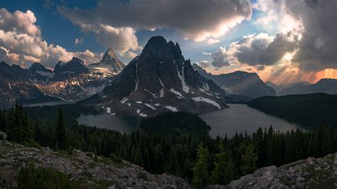 Wildfire Smoke Made For An Epic Sunset In Mount Assiniboine Park
