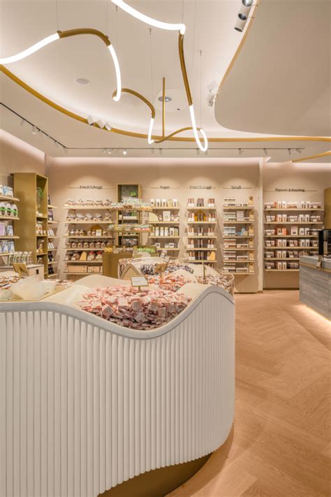 Schweizer Chocolatier L Derach Mit Pilot Store Von Liganova
