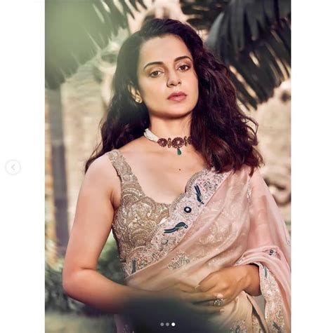 Queen Kangana Ranauts Most Sensational Looks Of All Times In Pics
