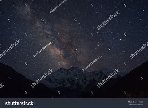 Milky Way Over Nanga Parbat Mountain Stock Photo 611471093 Shutterstock