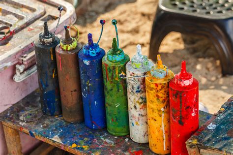 Best Plastic Squeeze Bottles for Liquid Tempera Paint – ARTnews.com