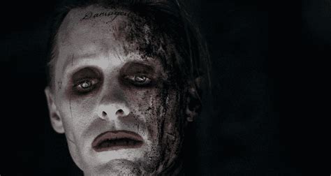 Jared joseph leto (bossier city, 26 dicembre 1971) è un attore, cantautore, musicista e regista statunitense. Never Before Seen Suicide Squad Images Feature Joker & His ...