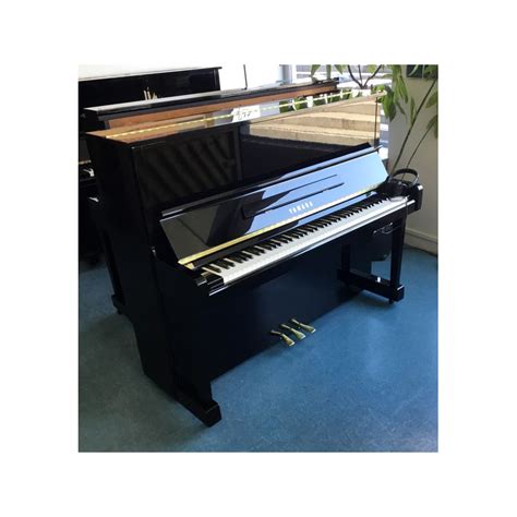 Piano Droit Yamaha C T Cm Noir Brillant