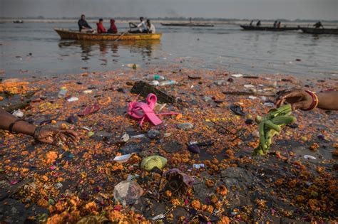 a women s expedition sets out to explore plastic pollution in river ganga