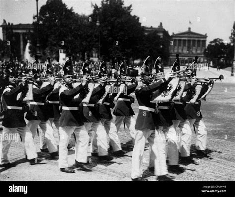 German Military Band In Berlin 1913 Stock Photo Alamy