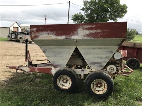 Wilmar 500 Ta Dry Fertilizer Spreader Bigiron Auctions