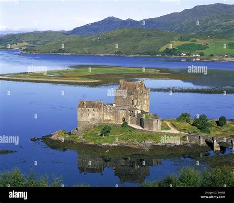 Eilean Donan Castle Scotland Stock Photo Alamy
