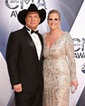 Country Couple Trisha Yearwood and Garth Brooks to Release a Duets ...