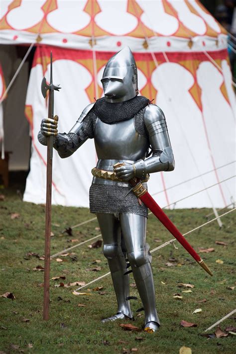 14th C Knight Color Capture From Knyght Errant Note The Plates