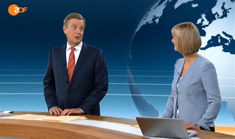 Die hauptausgabe von heute wird täglich um 19 uhr ausgestrahlt. Claus Kleber kämpft im ZDF-"heute journal" mit den Tränen