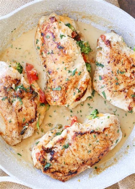 This broccoli & cheese stuffed chicken is just the recipe! Recipe for Chicken stuffed with Broccoli, Tomato and ...