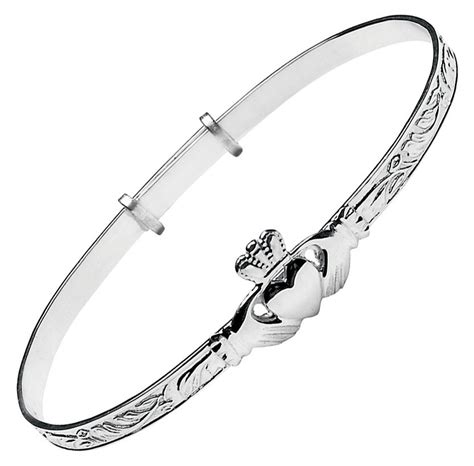 ladies sterling silver claddagh bangle
