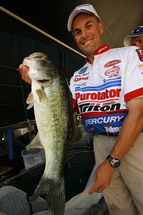 2014 Bassmaster Classic Pro Angler Randy Howell Reports From The Water Outdoorhub