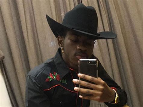 Not Country Enough Billboard Removes Rapper Lil Nas X From Country Chart Canoe