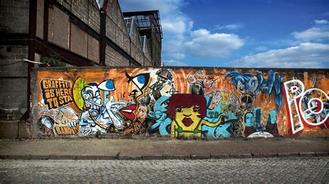 Graffiti City Wallpapers Hd Download Free