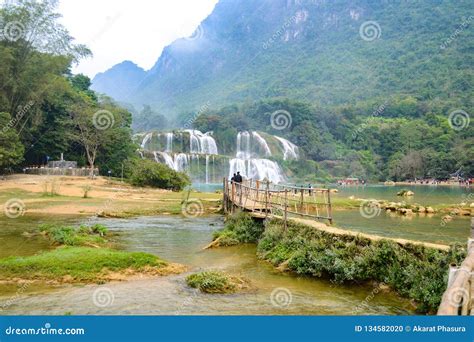 Ban Gioc Waterfall Or Detian Falls Vietnamand X27s Best Known Waterfall
