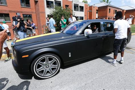 Antonio Brown Shows Off His Steelers Themed Rolls Royce
