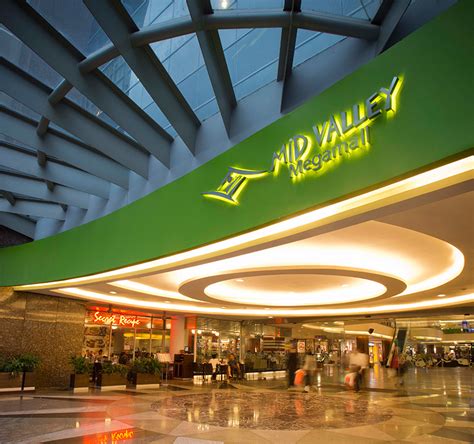 In addition, its central location and good accessibility makes mid valley megamall a destination of choice for locals and tourists. IGB Berhad - IGB Reit