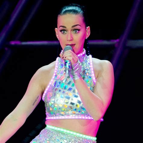Crazy Fan Grabs Katy Perrys Boob Kisses Her Neck—watch E Online