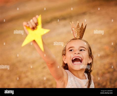 Here You Go Sky You Can Have Your Star Back An Adorable Little Girl