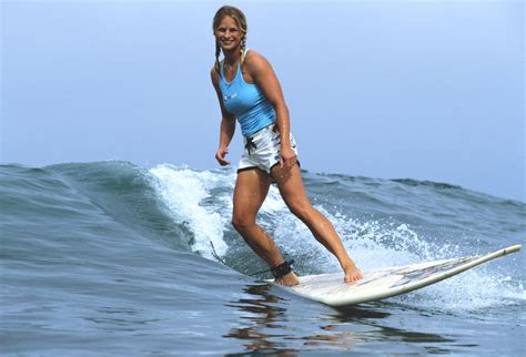 Girls Surfing Photo By Josh Kimball Girl Surfer Female Surfers Surfing Photos Surf Girls