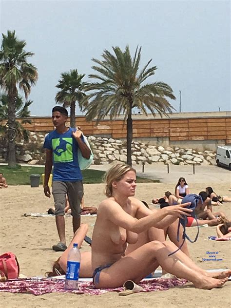 Lucy Watson In Bikini On The Beach In Barcelona My Xxx Hot Girl