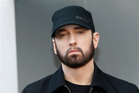 Eminem Nominated For Induction Into Rock And Roll Hall Of Fame 1033 Fm