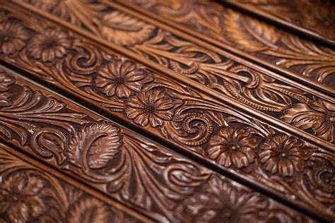 What Is Sheridan Style Leather Carving