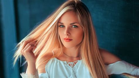 Sexy Slim Blue Eyed Long Haired Blonde Teen Girl Wallpaper 5520 1920x1080 1080p Wallpaper