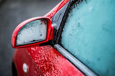 Break These Dangerous Car Habits This Winter Premier Risk Llc