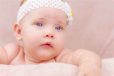 Retrato De Bebé Adorable Foto Premium