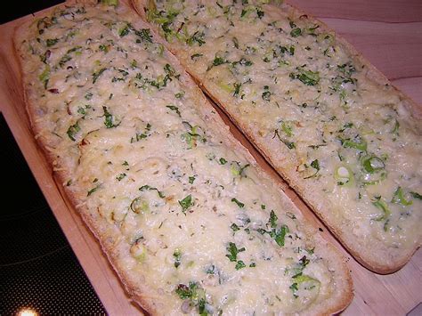 Today's post is not about pizza but it is about the garlic b. Garlic Bread à la Pizza Hut - Ein tolles Rezept | Chefkoch