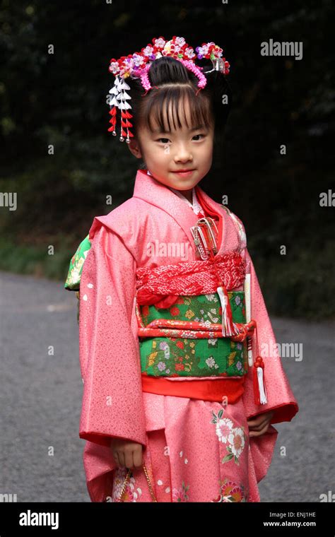 Japanese Child Wearing A Kimono In Tokyo Japan Stock Photo Alamy