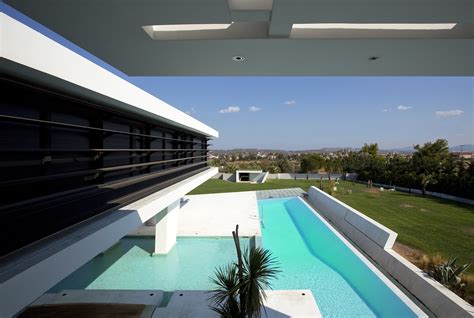 Impressive Ultra Modern House In Athens Architecture Beast