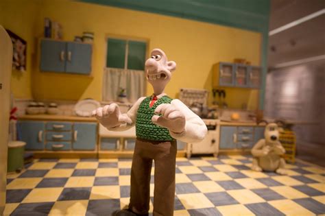 Wallace And Gromit Behind The Scenes In Pictures Aardman Animations Behind The Scenes