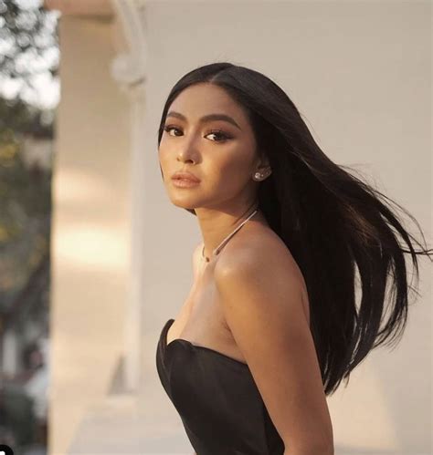 these 30 sporty sexy looks are proof that 2020 is nadine lustre s most fashionable year metro