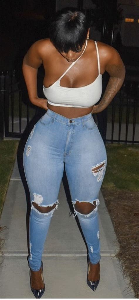 Pin On Curvy Jeans And Heels