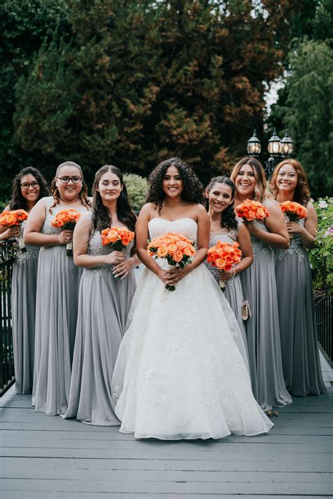 On smp.com we're sharing why this wedding day expense is in a class of its own and also why it's worth every penny. Bride and bridesmaids | Tokyo wedding, Brides and bridesmaids, Wedding couple photos