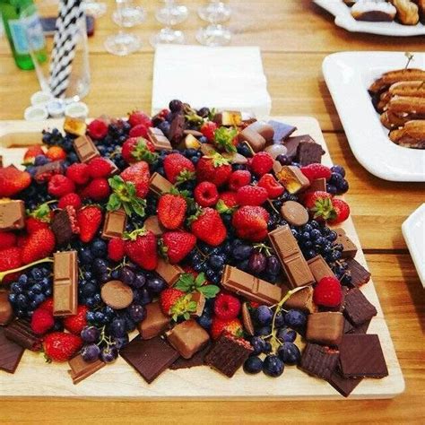 Add Chocolate To Your Fruits And Make A Great Combination Visit