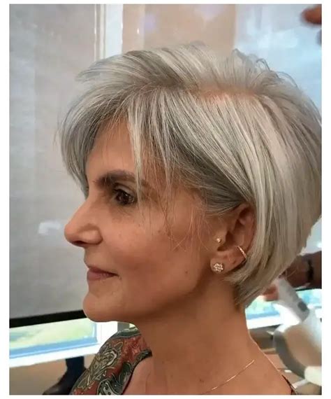 12 Best Wedge Haircuts For Women Over 60 Updated 2021 Short Haircut Styles 2021