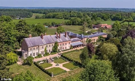 Rupert murdoch reportedly is ceding some of his power over the media conglomerate that he has spent decades building to his sons james and lachlan, in an apparent effort to avoid a battle over succession. Rupert Murdoch and Jerry Hall buy £30million house in the ...