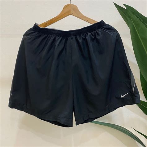 Nike Running Short Men S Fashion Bottoms Shorts On Carousell