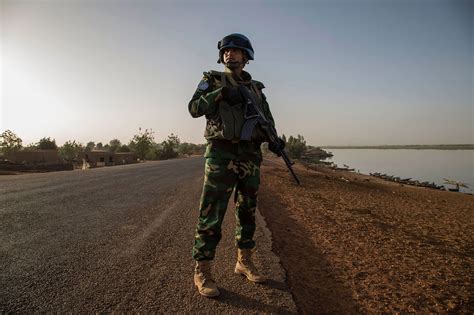 Bangladesh Three Decades Of Service And Sacrifice In Un Peacekeeping